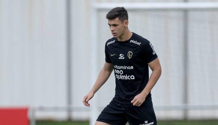 Corinthians confirma lesão de Gabriel Moscardo; veja detalhes